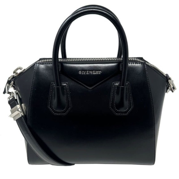 Givenchy Antigona Medium Black Leather Women’s Shoulder Bag w/ Strap - Picture 1 of 5